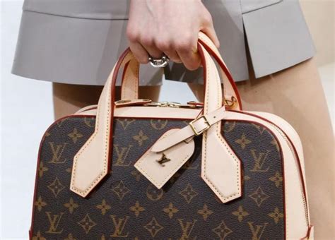 ζωνη louis vuitton απομιμηση|Πως να ξεχωρίσεις μια αυθεντική Louis Vuitton τσάντα!.